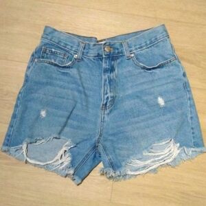 FOREVER 21- High Rise Distressed Cut Off Shorts Size 29